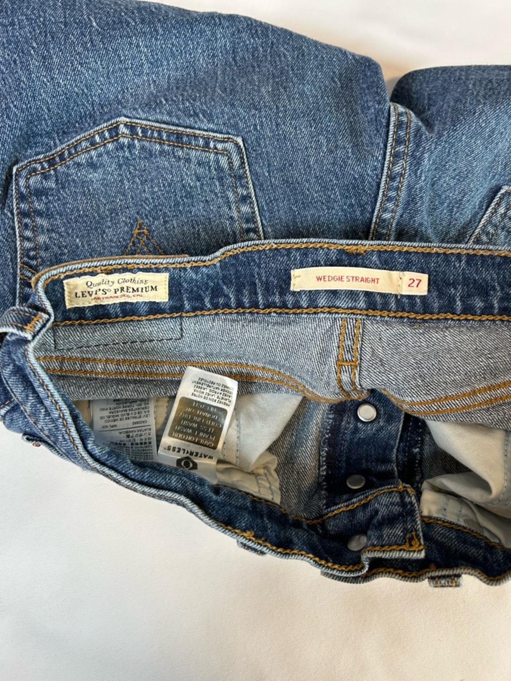 Levi's wedgie straight jeans W27 L26 high rise vintage wash waterless denim - Picture 12 of 14